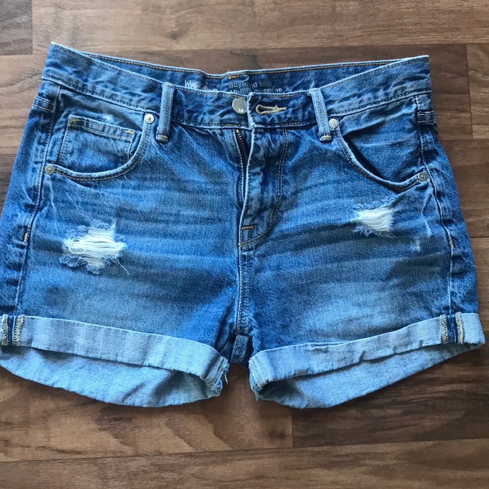 Mossimo denim shorts. Size 2/26